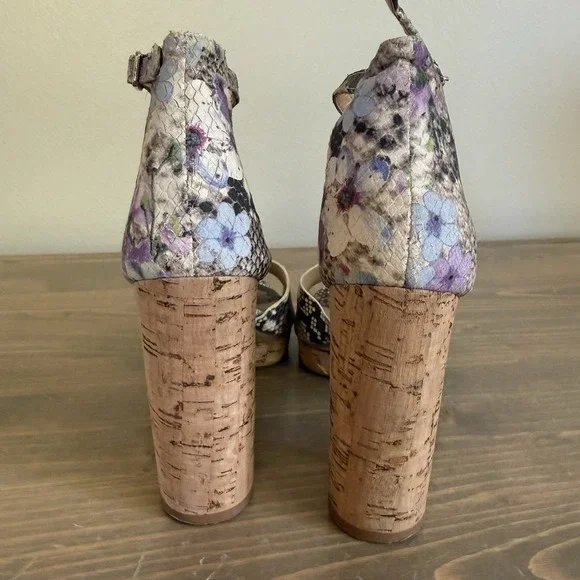 Vince Camuto Womens 10M Floral‎ Reptile Ciestie Cork Platform Heels - Picture 6 of 10